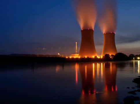 US Aims to Add 200 GW of Nuclear Power by 2050 Amid Rising Demand and Policy Hurdles