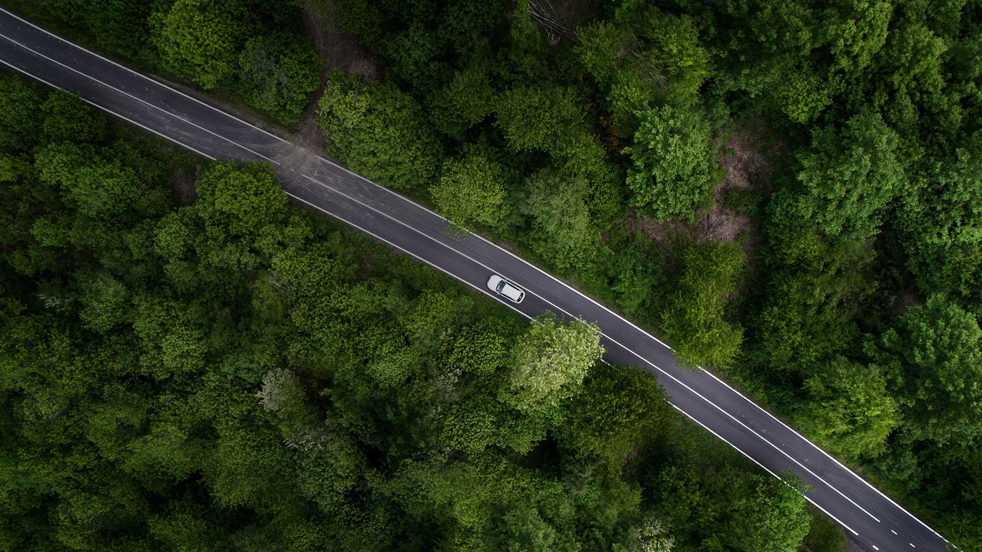 New Vehicle Efficiency Standards Welcome, Now Floor It To The Finish Line