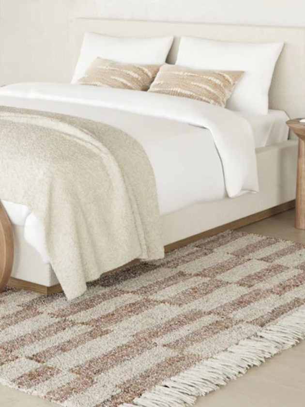 Printed natural non-toxic rug in bedroom