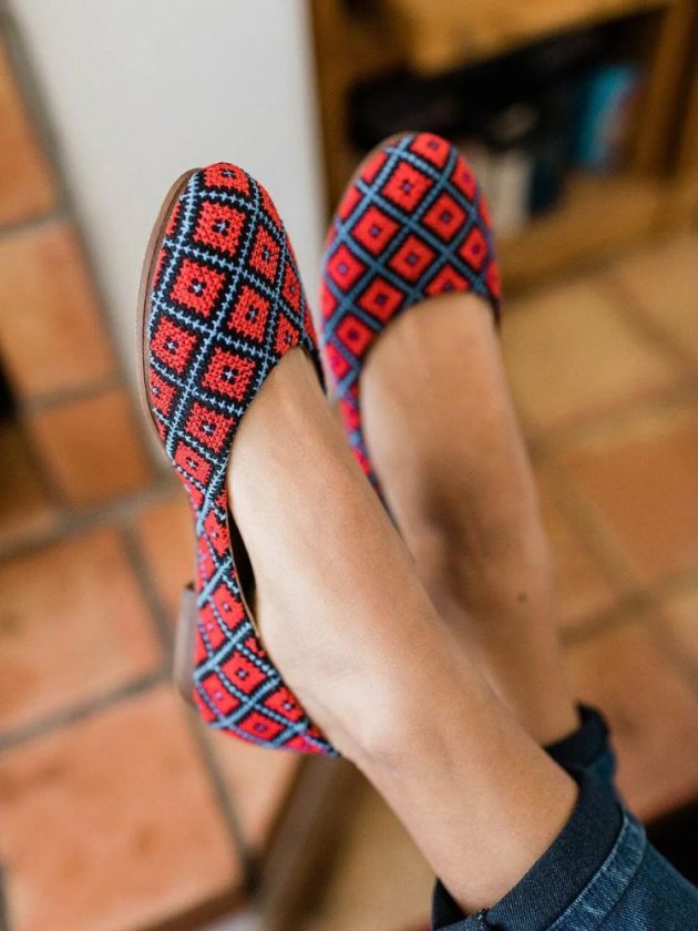 Tatreez fair trade flats in red and blue