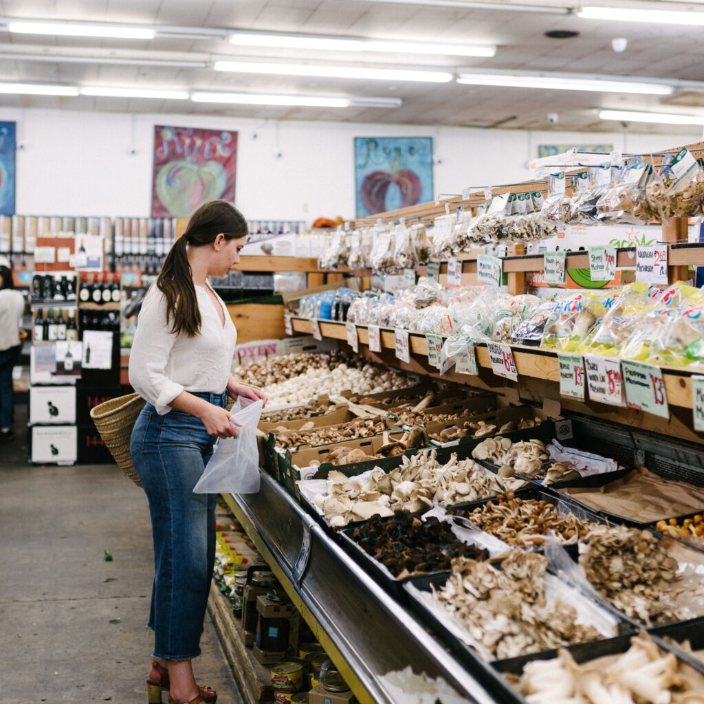 The Ultimate Guide to Zero Waste Grocery Shopping 
